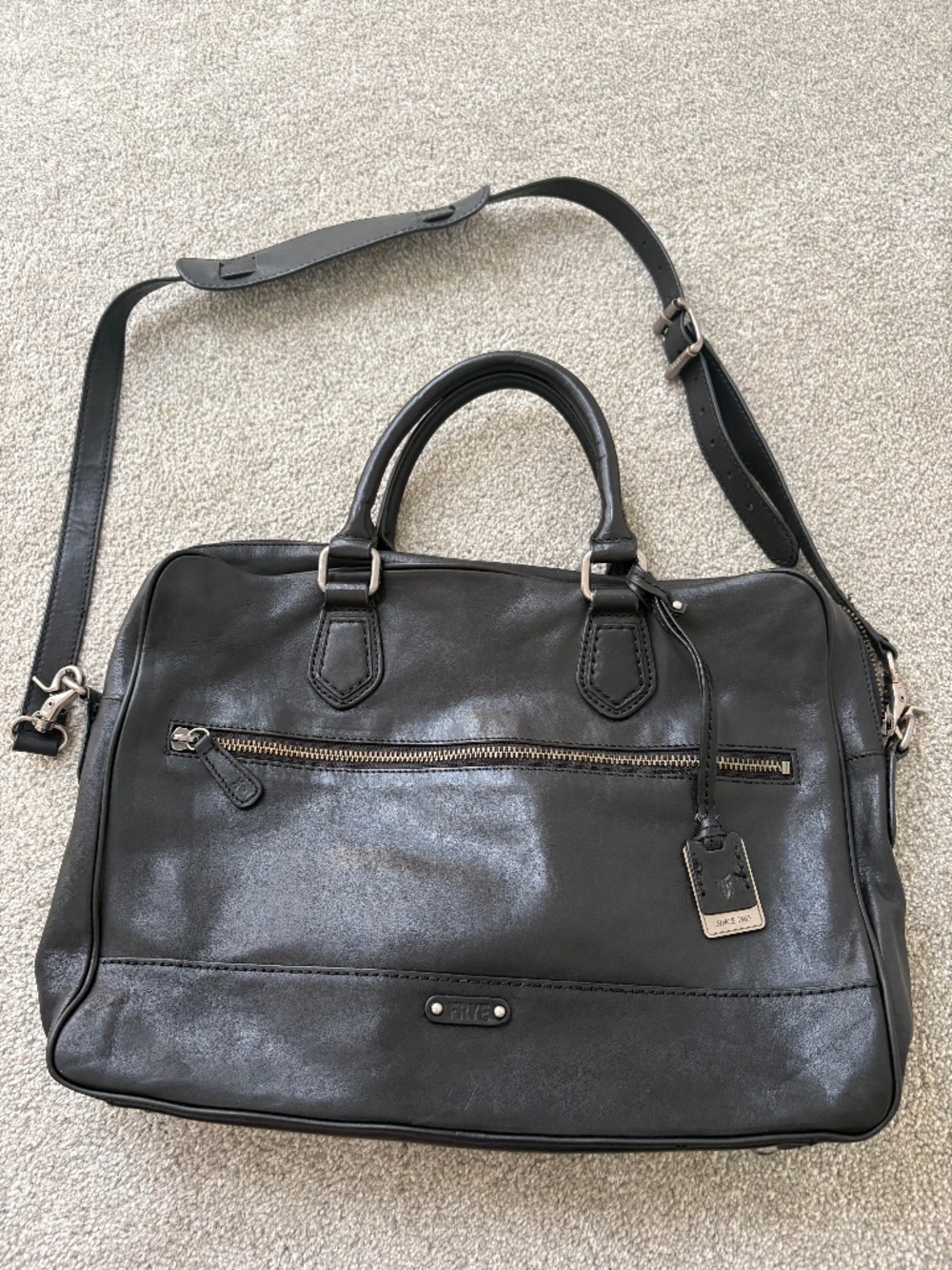 Frye Italian Leather briefcase - Pristine Condition - Black